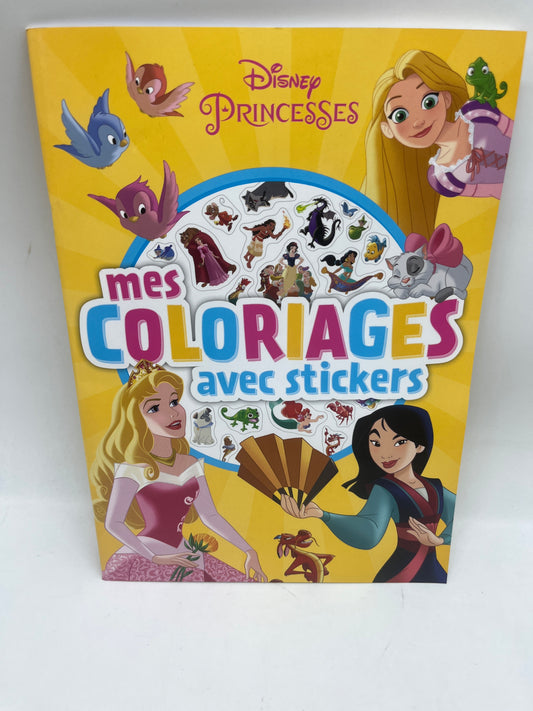 Livre d’activité Magazines Disney Mes  coloriages avec stickers Disney thème Princesses Neuf