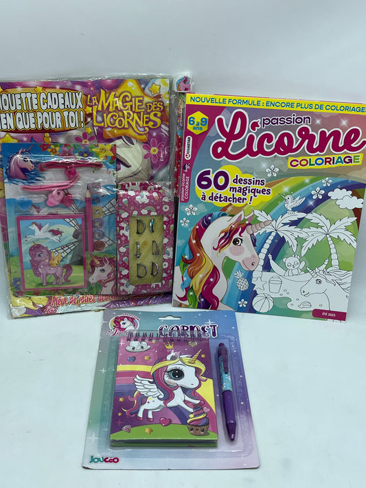 Lot de 2 livres D’activités coloriages Magazines et 1 kit papeterie Spécial licornes Neuf