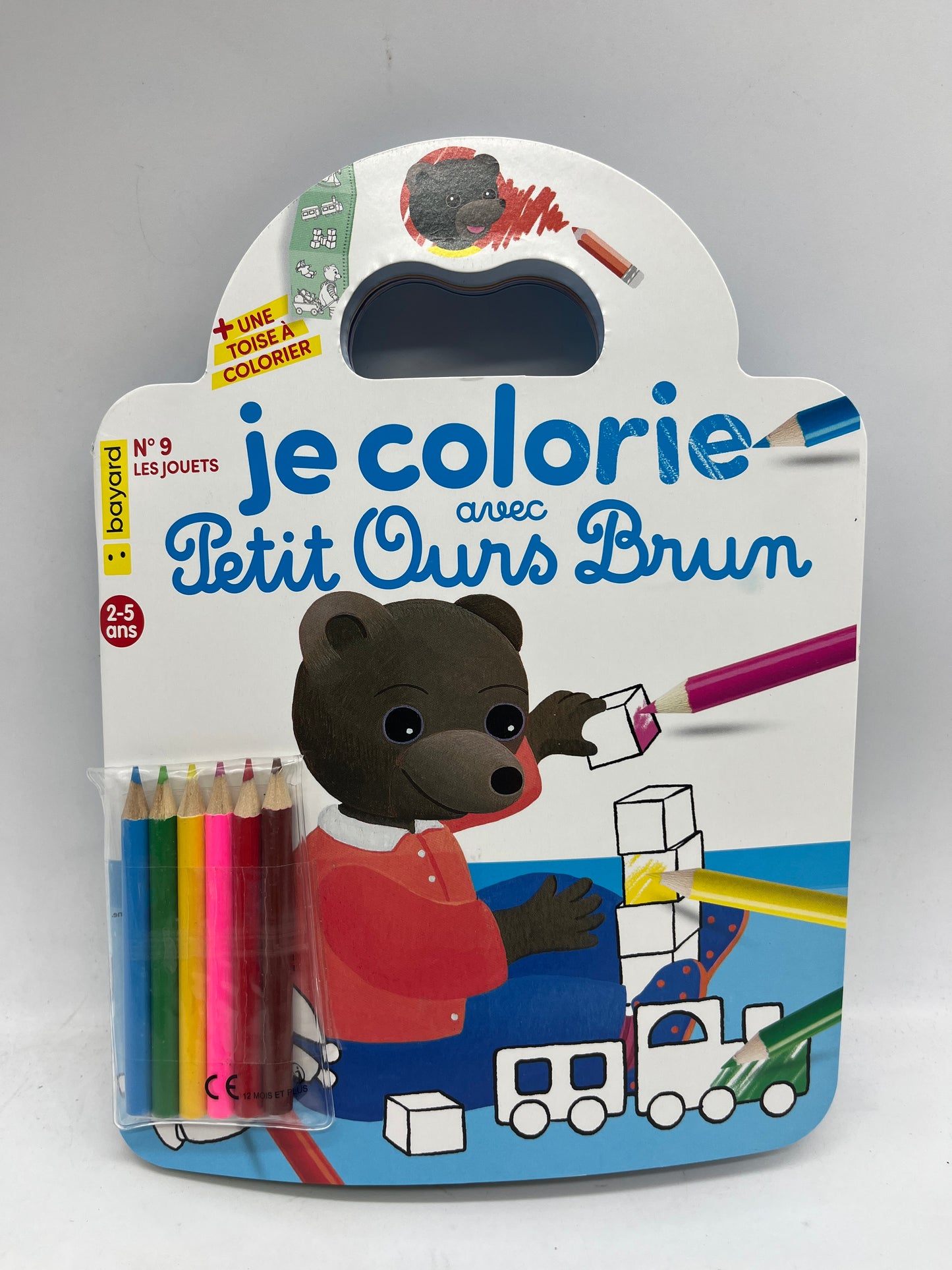 Livre d’activité Magazines Je colorie avec Petit ours brun avec ces crayons de couleurs thème les jouets Neuf