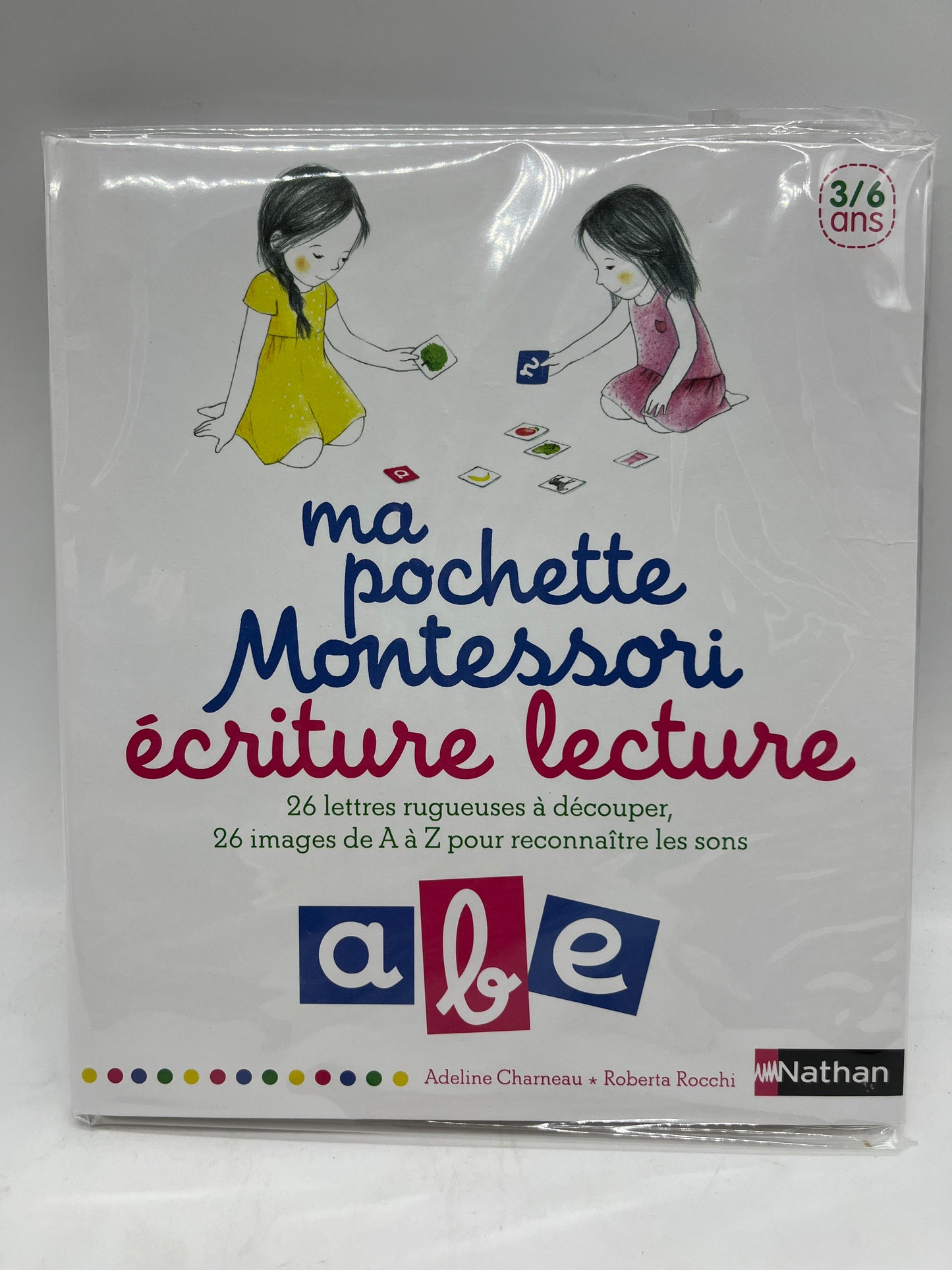 Livre Ma pochette Montessori Écriture Lecture avec 26 lettres pour reconnaître les sons Neuf