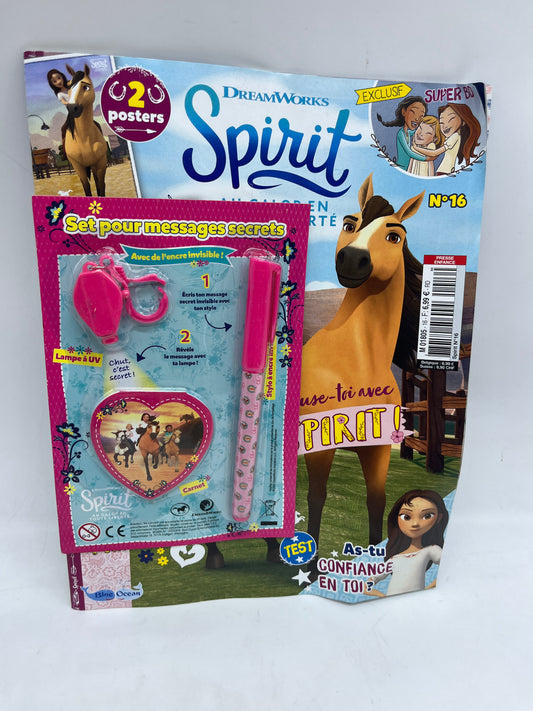 Livre d’activité  Magazine Spirit avec son kit papeterie message secret spécial chevaux Neuf