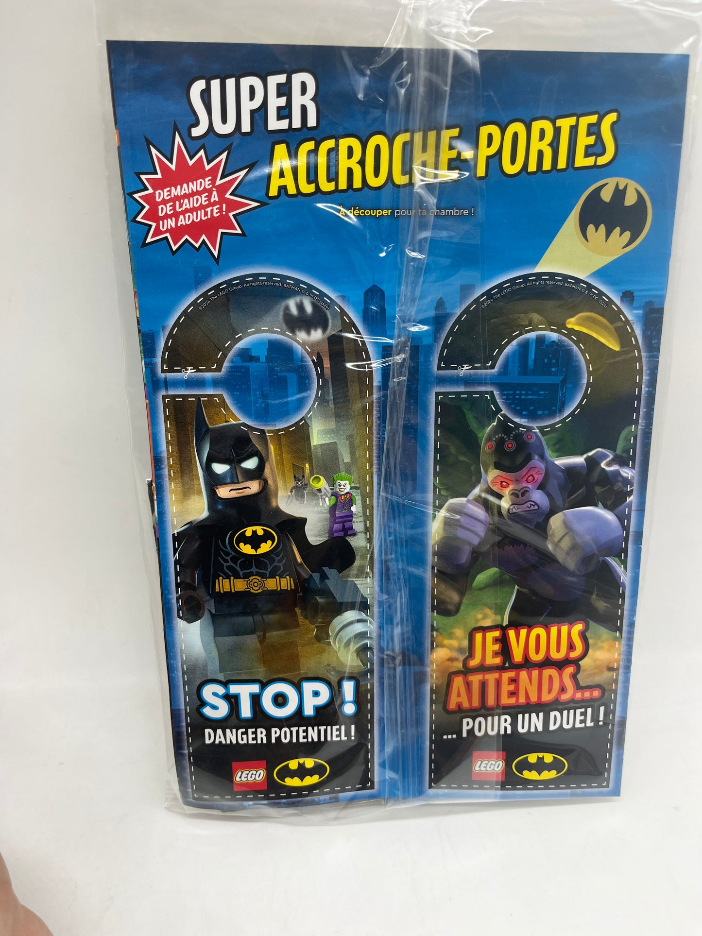 livre d’activité Magazine Lego avenger Batman avec sa mini Figurine Batman neuf