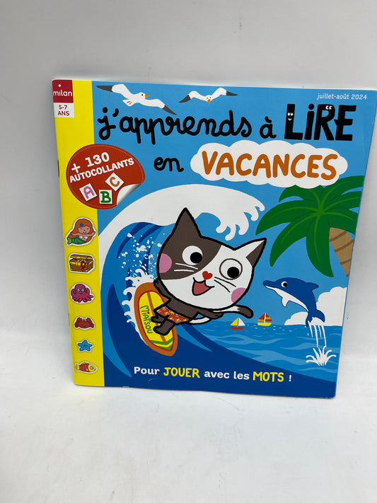 Livre d’activité J’apprends à lire en vacances avec ses stickers Neuf