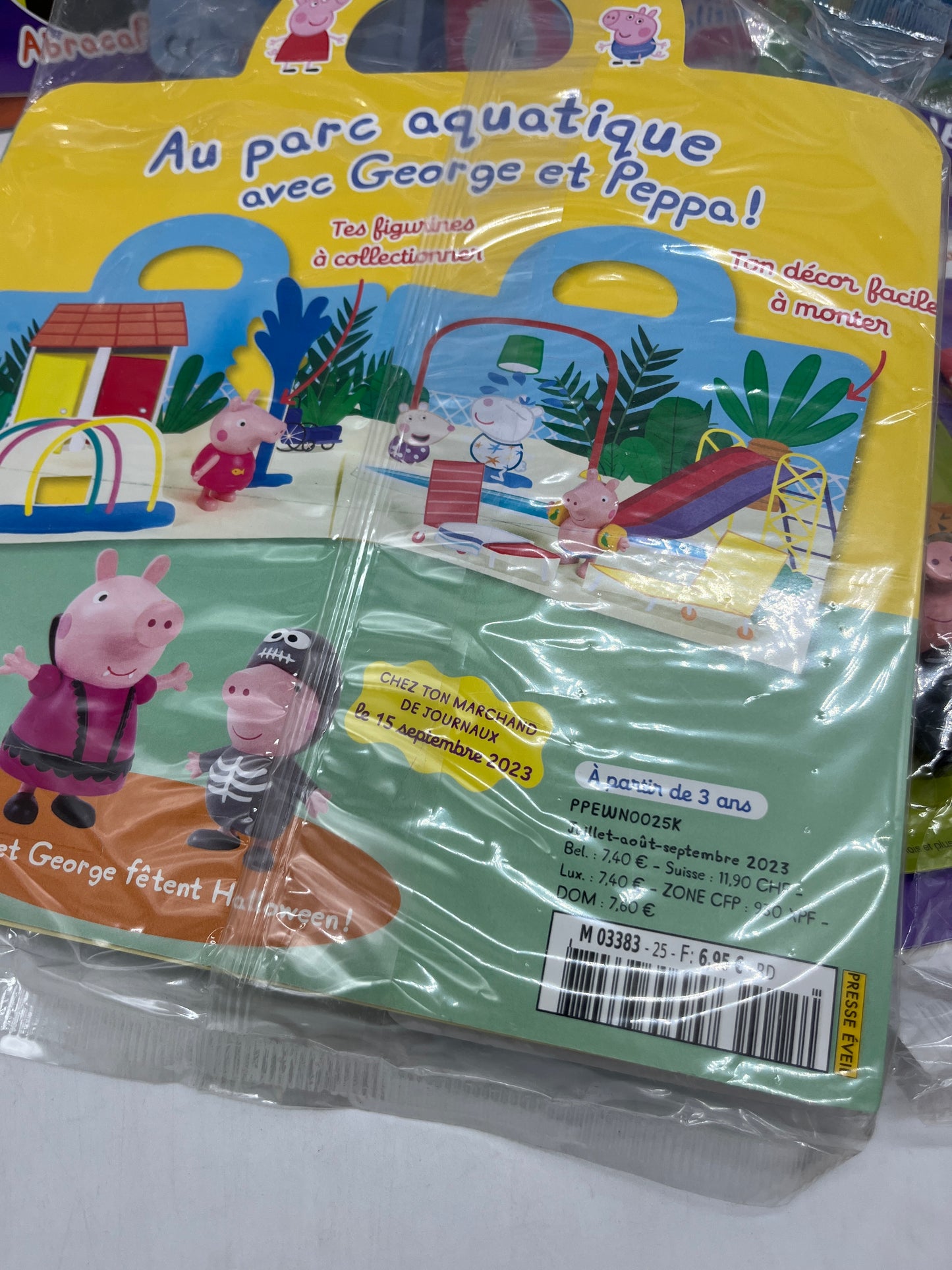 Lot de 5 magazines livre d’activités Pack Peppa Pig Je joue avec ses figurines inédites !