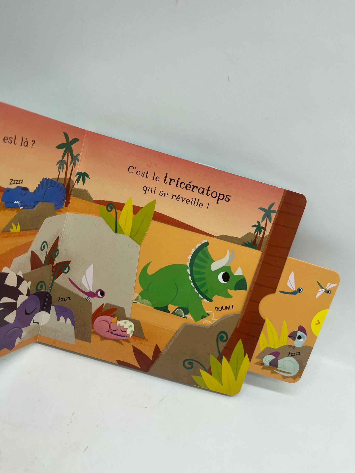 livre  Dinosaure Le Tricératops livre animé avec tirette édition Kimane Neuf