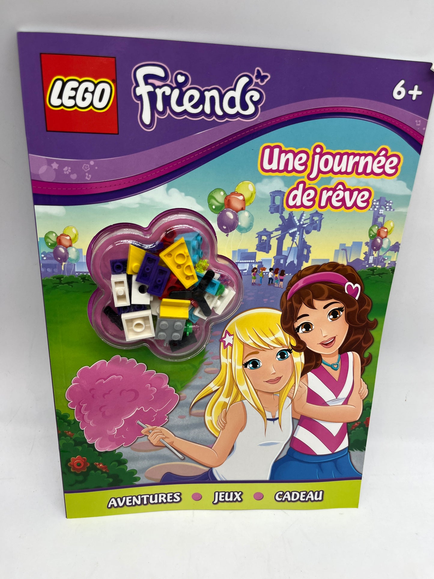 livre d’activité Magazine Lego Friends Une journée de rêve  avec sa construction Neuf !