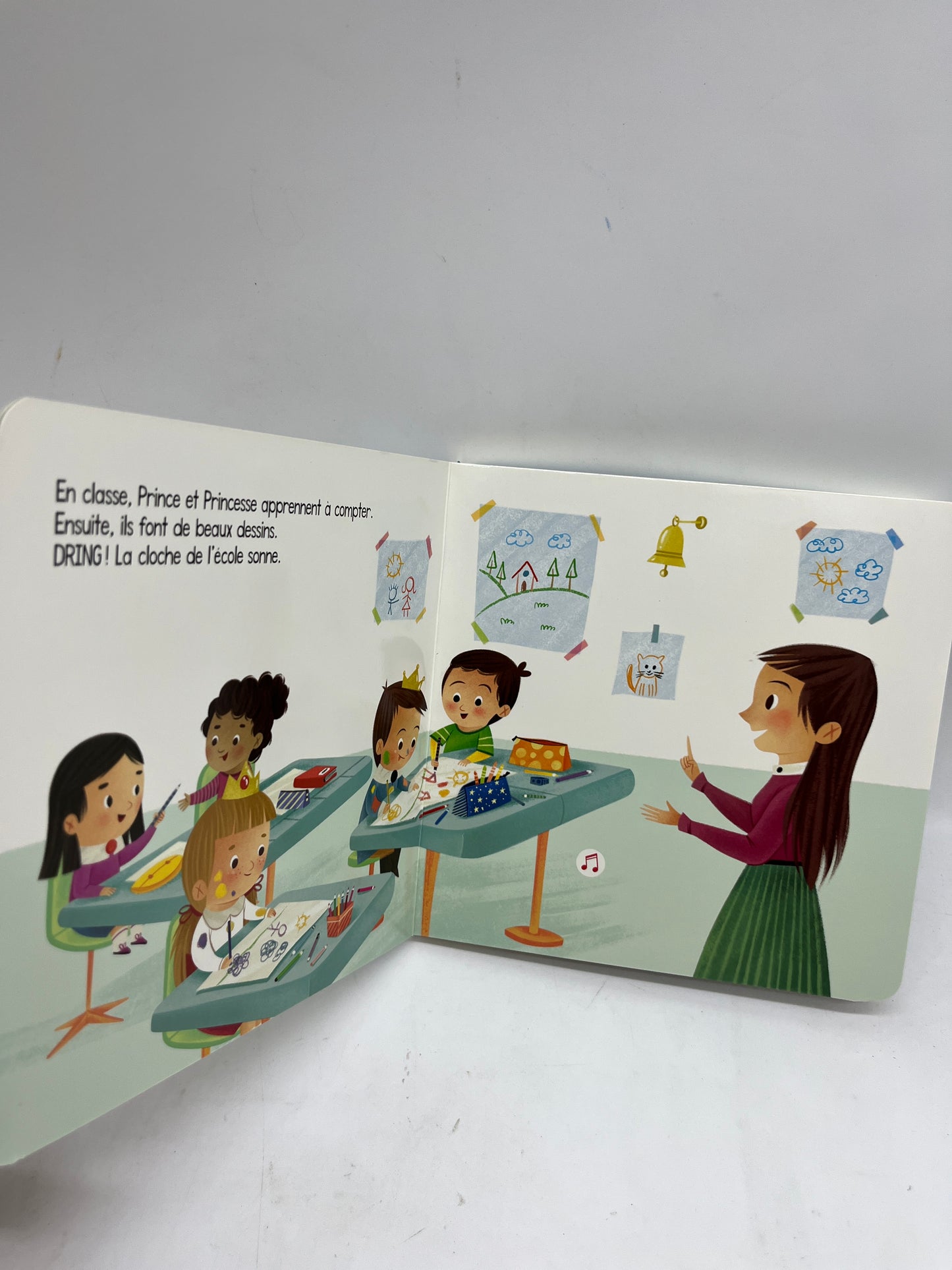 Livre Sonore Mon petit livre sonore Prince et princesse thème à l’école! Neuf édition Tam tam Jeunesse