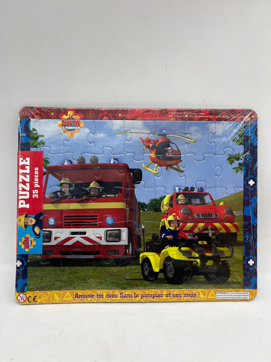 Puzzle de 35 pièces modèle Sam le pompier Disney Neuf sous blister