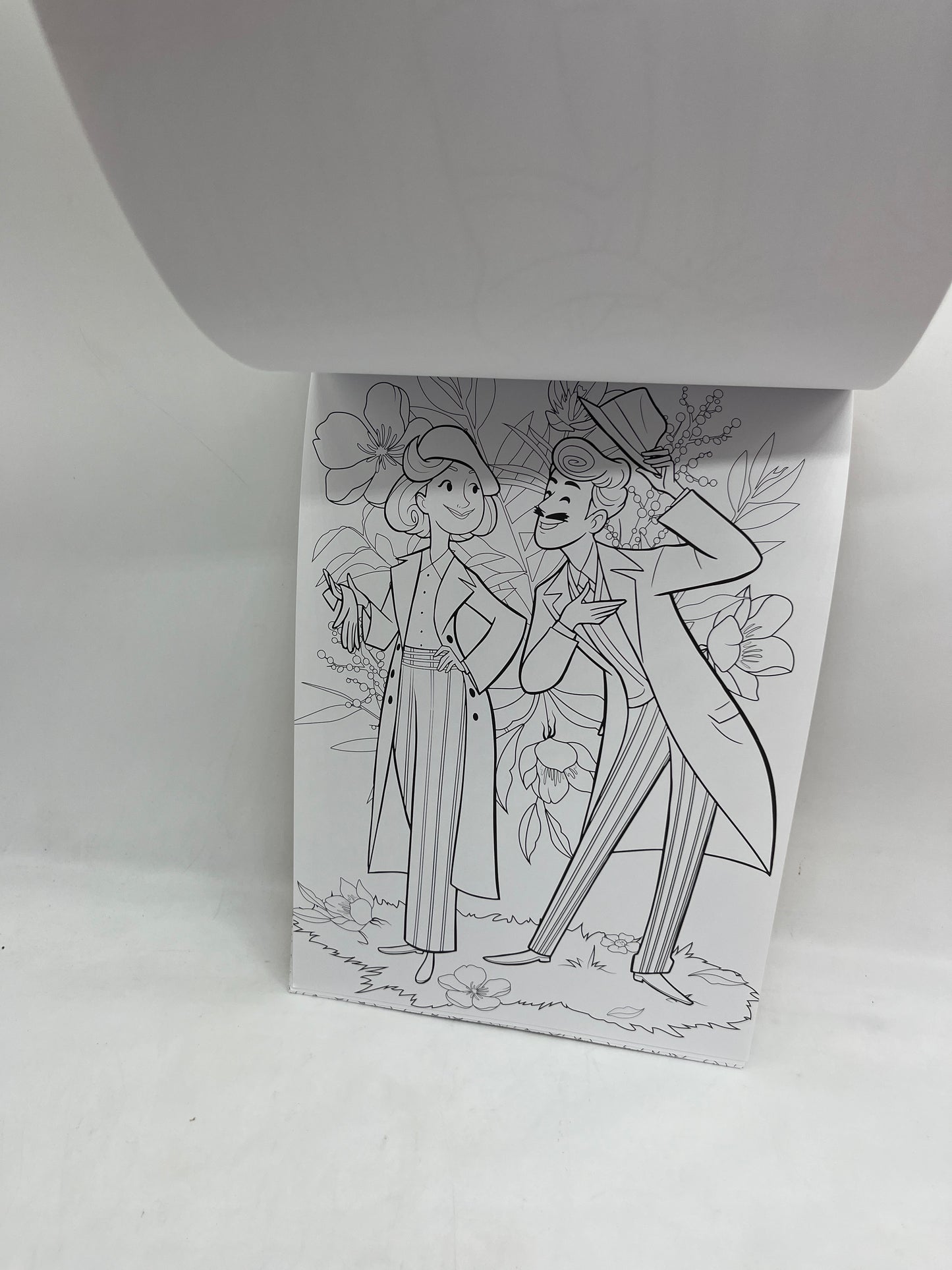 Livre d’activités les ateliers Coloriages Anti-stress Mary Poppins Adulte Monde de DisneyNeuf