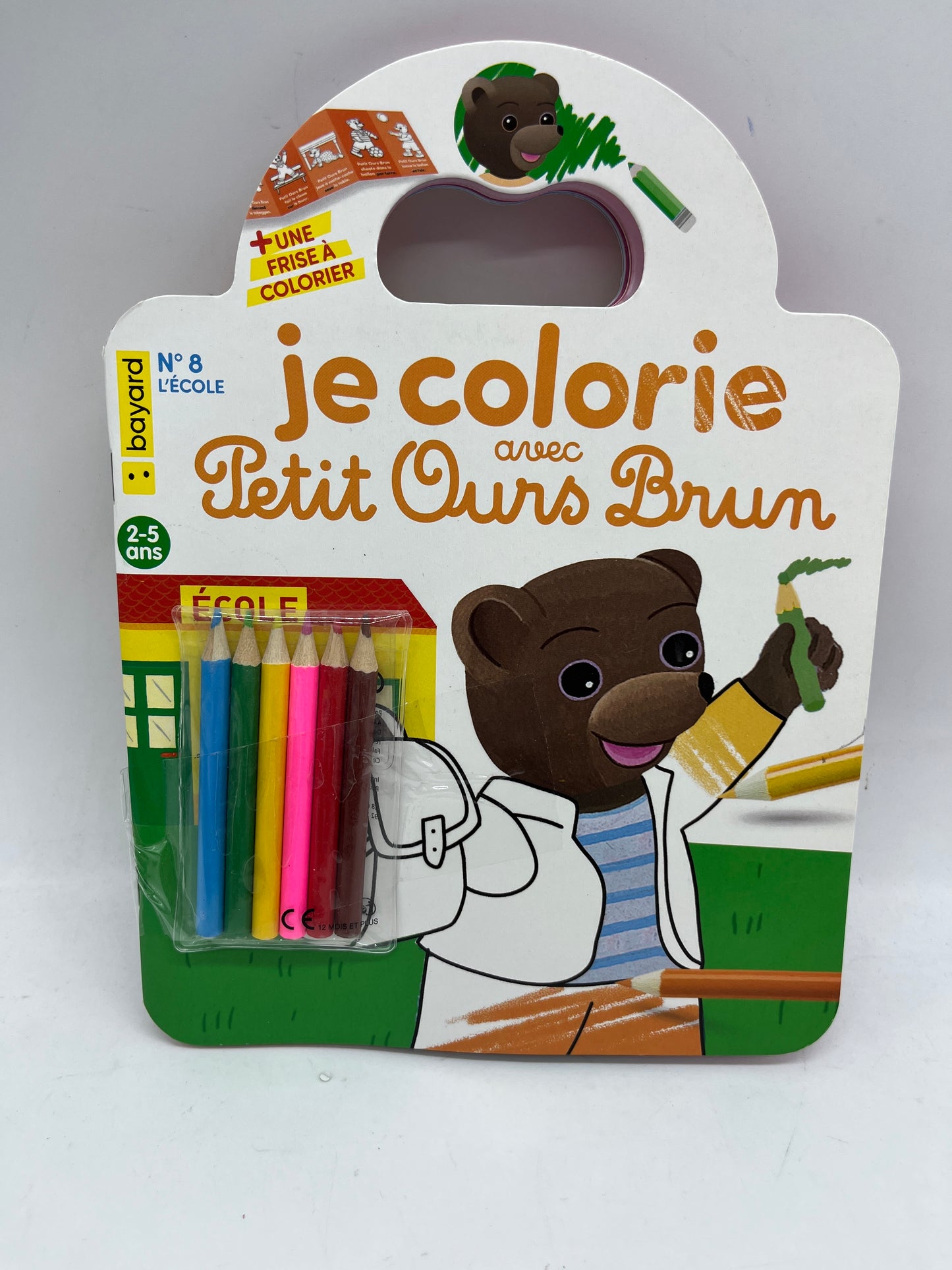 Livre d’activité Magazines Je colorie avec Petit ours brun avec ces crayons de couleurs thème à l’école Neuf