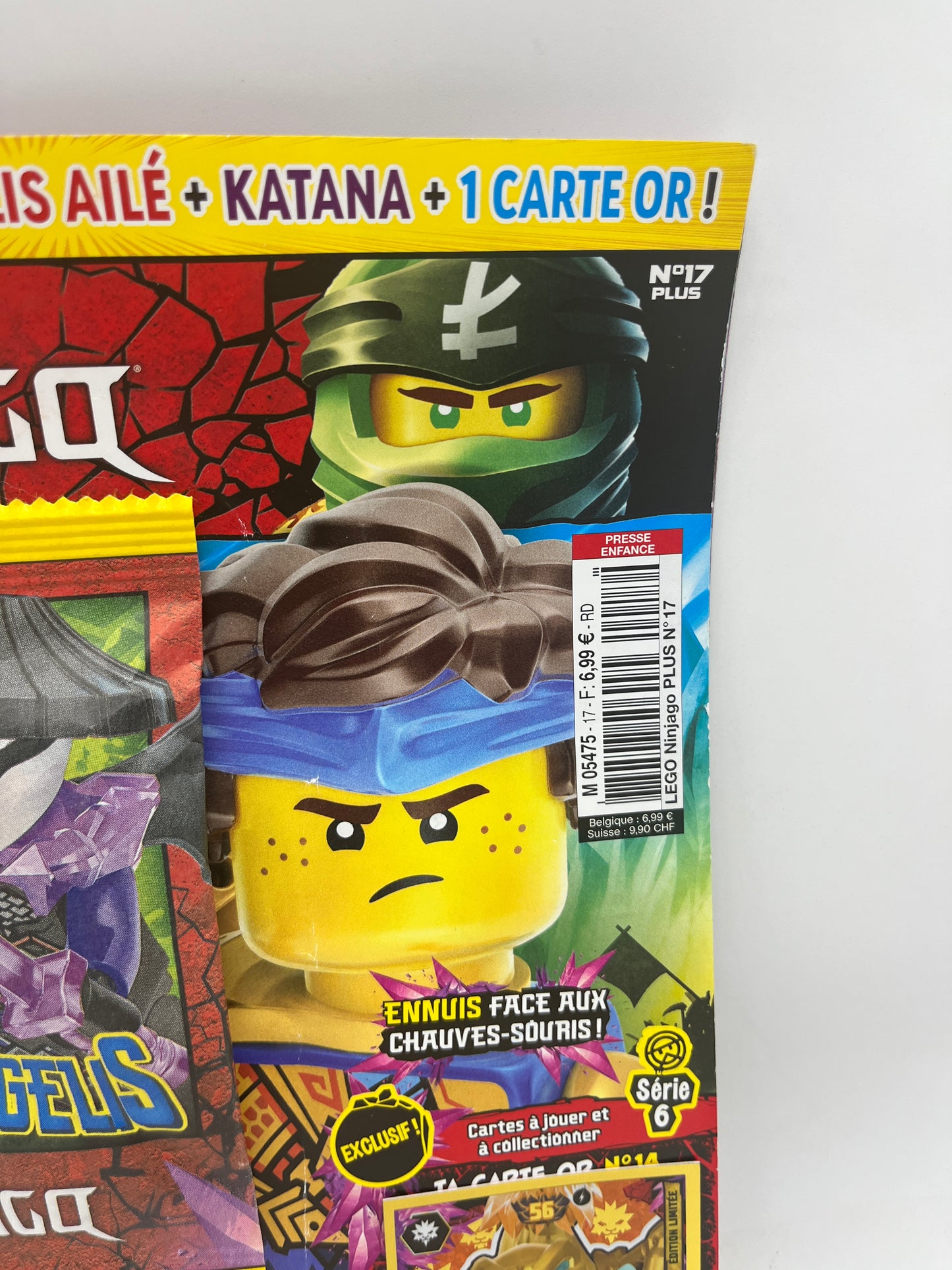 livre d’activité Magazine Lego Ninjago  avec sa mini figurine Vangeus Neuf !