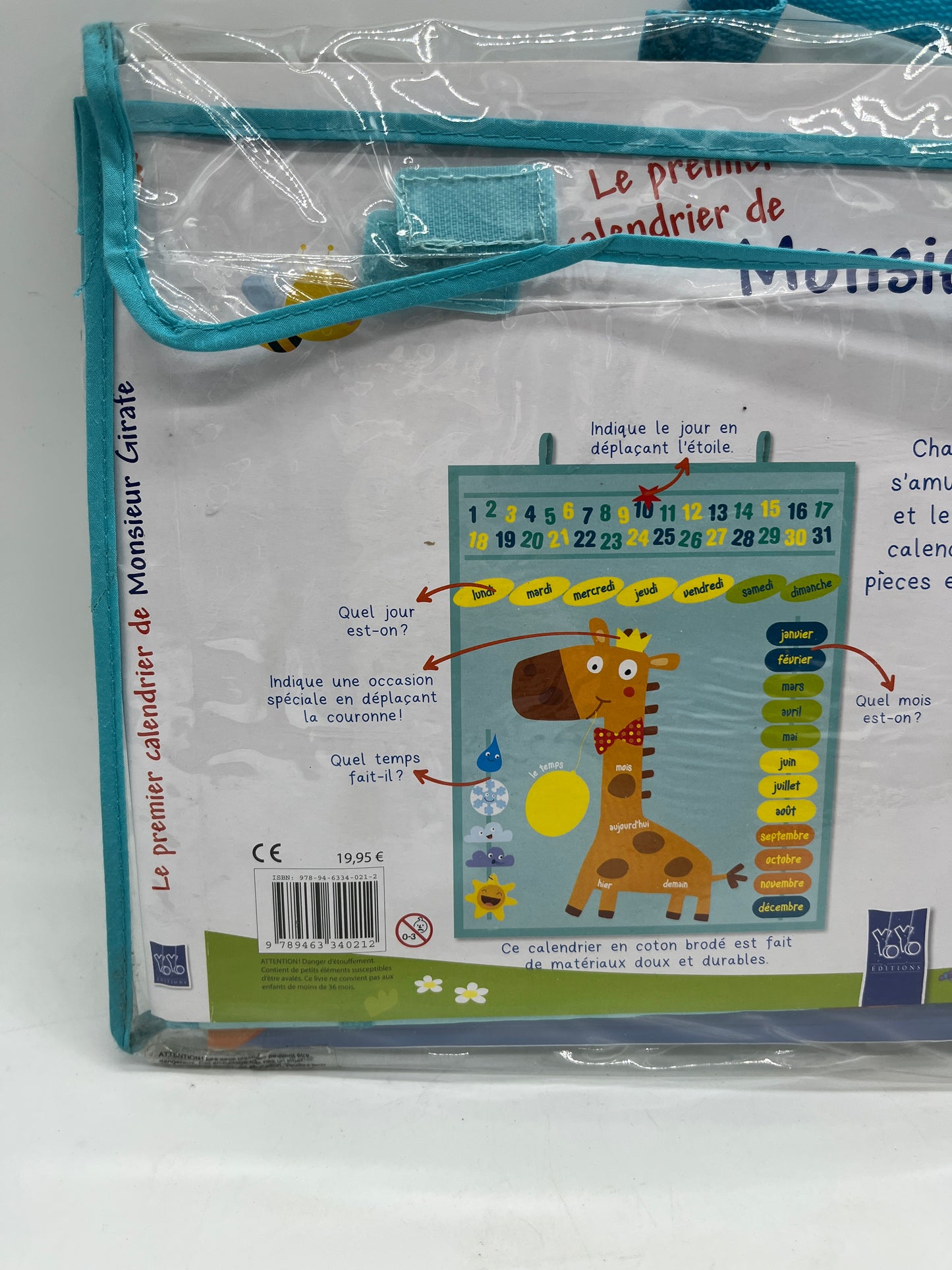 Le premier calendrier de Monsieur Girafe avec son calendrier tissu et ces pièces Velcro