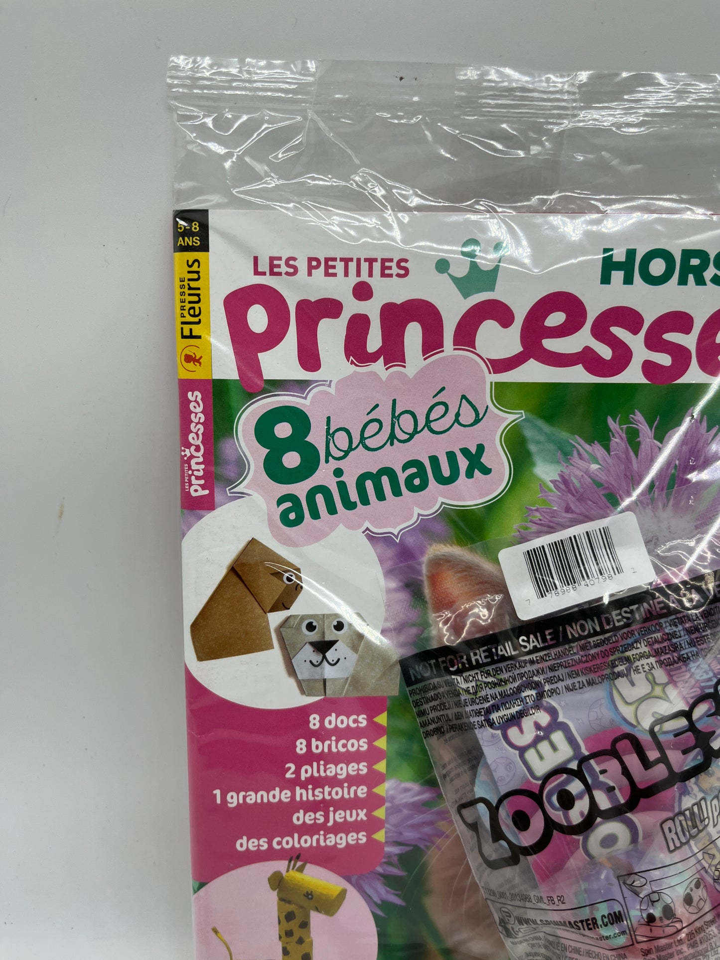 Livre d’activité magazine Les petites princesses avec sa figurine Zooble hors série  Neuf