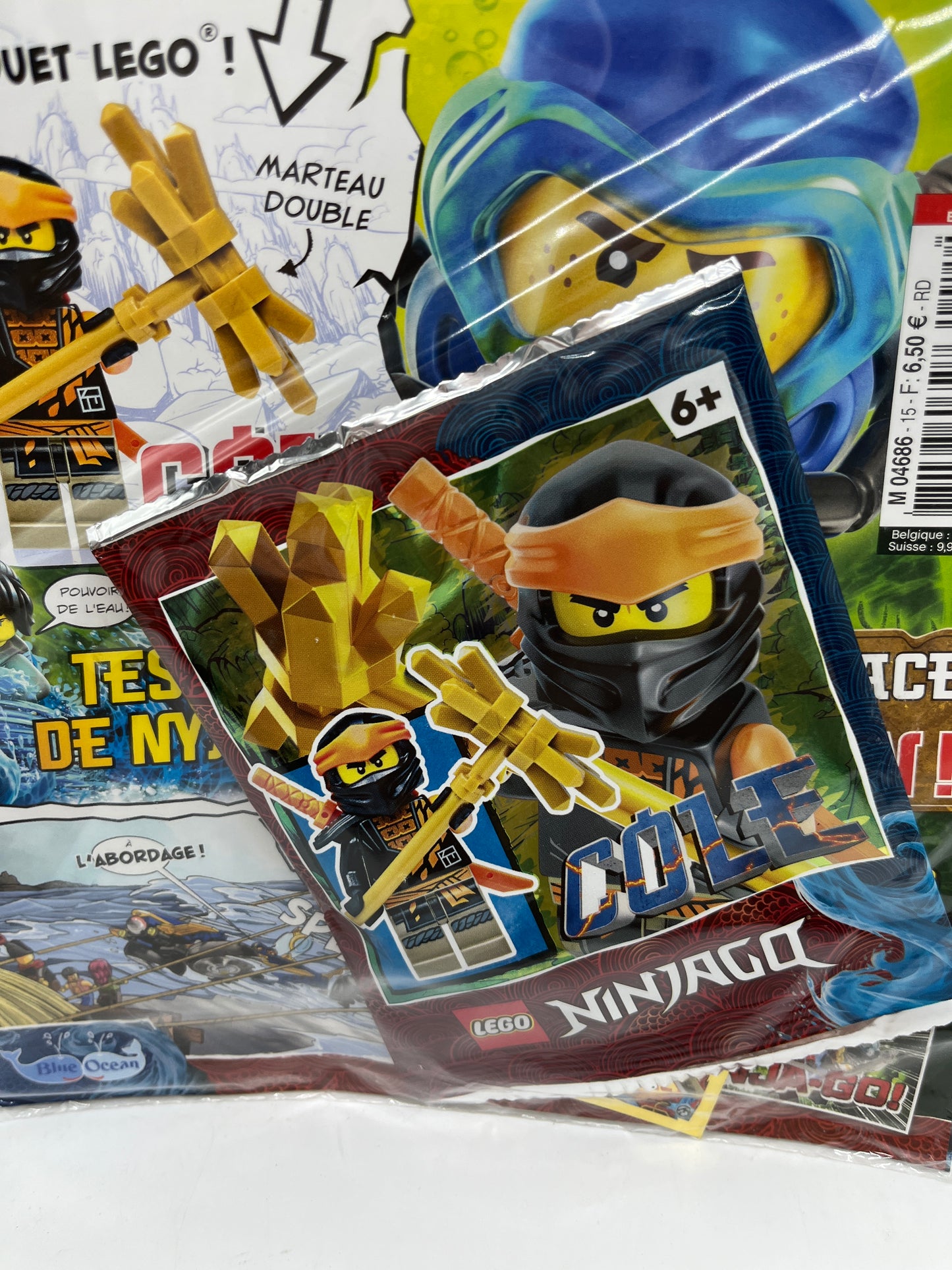 livre d’activité Magazine Lego Ninjago  avec sa mini figurine Cole  Neuf !