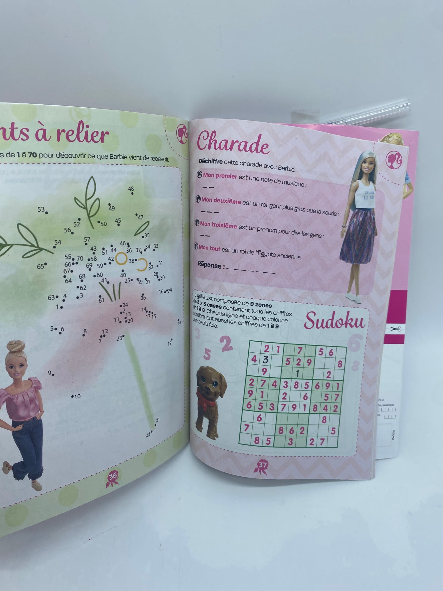 Livre d’activité Magazine Mes jeux  Barbie 6 a 9 special Activities  Neuf !    6/9 ans   Prix boutique:5€50