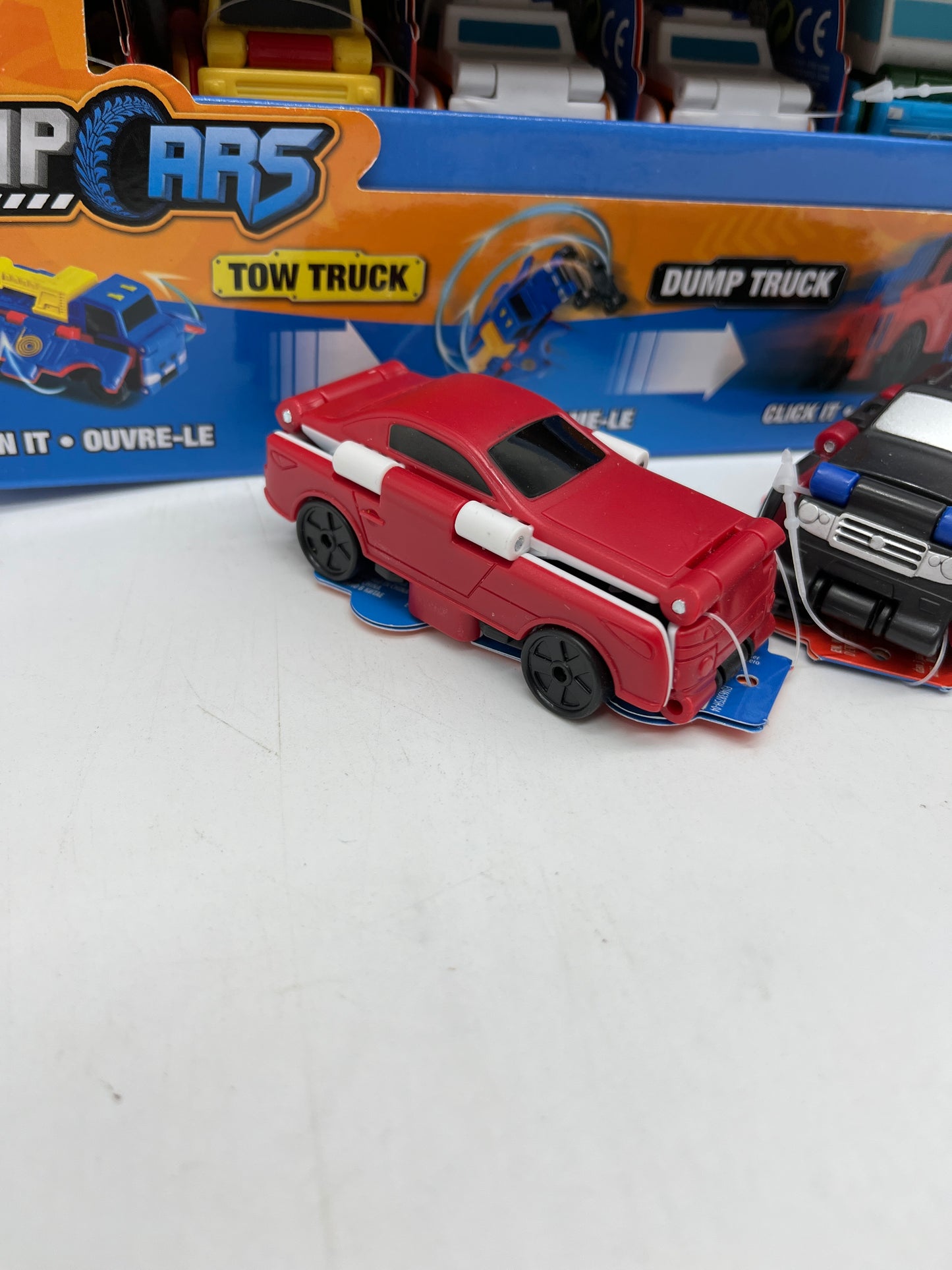 Lot de 2 voitures transformable Flips Cars 2 en 1 Neuf Pack Rouge et noir